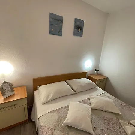 Pool View Bedroom 6 아파트 *